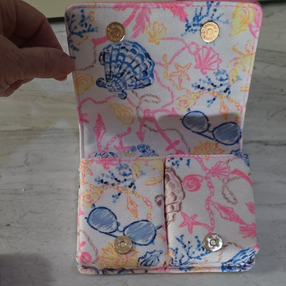 Lilly Pulitzer Playing Card Holder, two (2) decks of cards - Picture 3 of 8